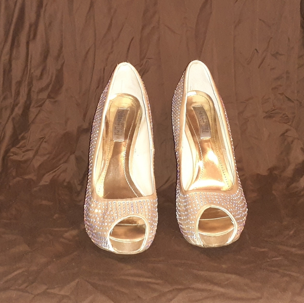 Jennifer Lopez Pumps